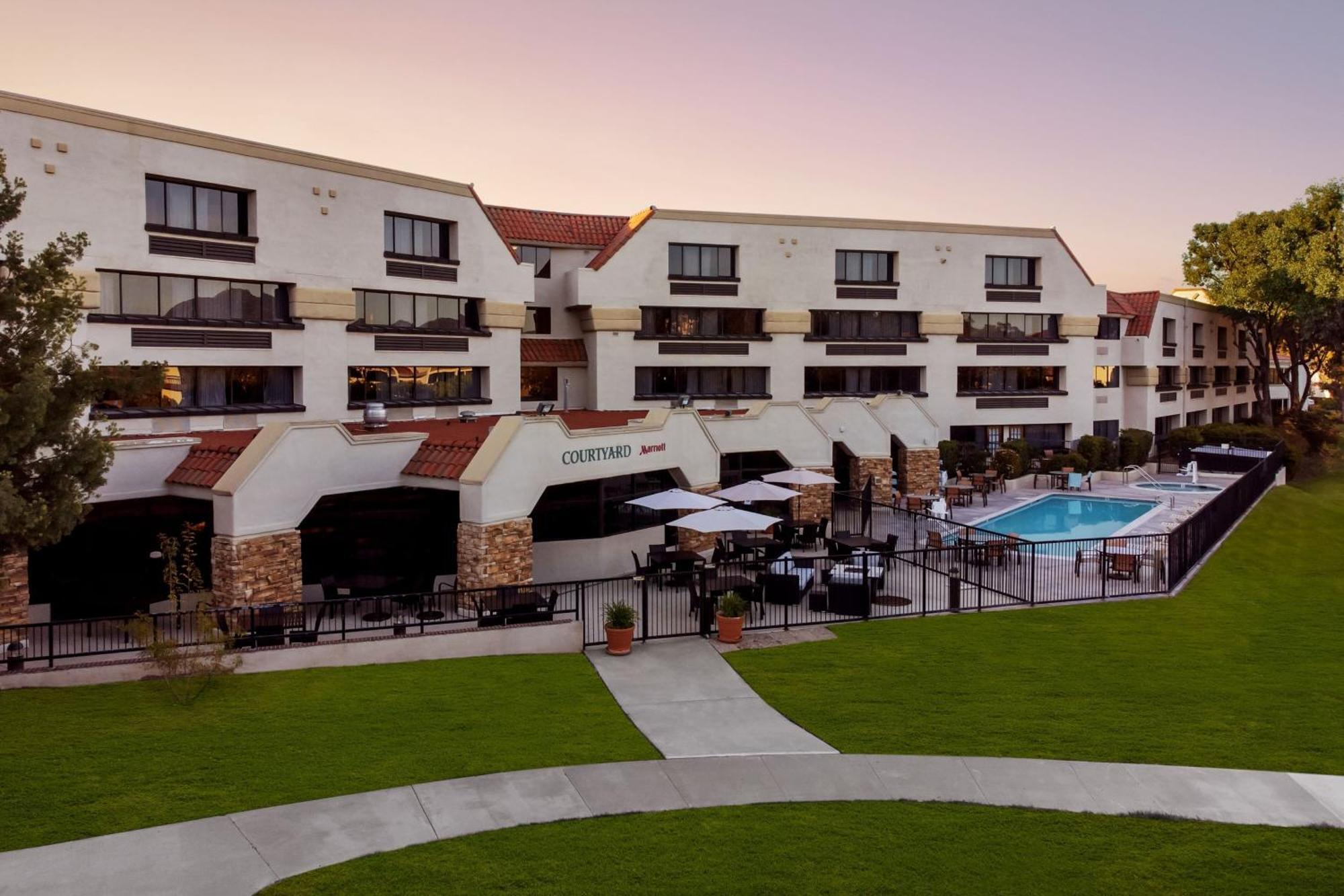 Courtyard By Marriott San Diego Rancho Bernardo Екстер'єр фото